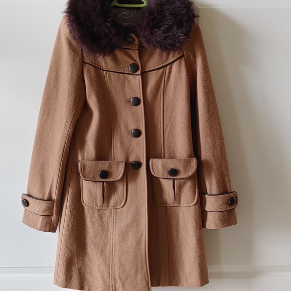 Knitted Dove Wool Blend Winter/Fall Coat Women's Sz Small Tan w Faux Fur Collar - Picture 6 of 11